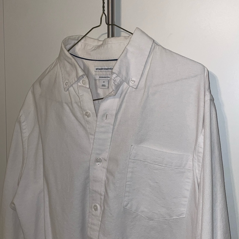 Amazon Essentials White Button Down Dress Shirt - Cotton White L